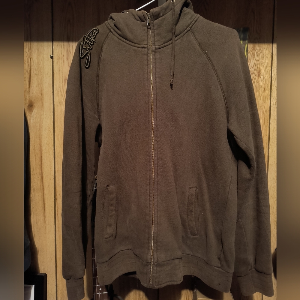 Sitka Brown zip up sweater